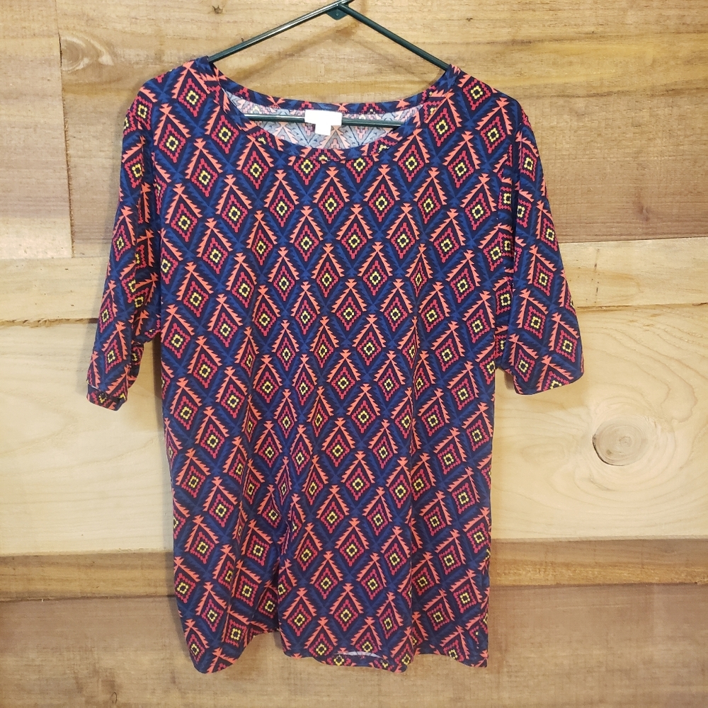 Ladies Lula Roe 3xl short sleeve shirt